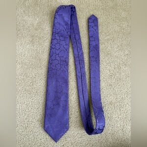 Sam Surin Purple Paisley Tie
